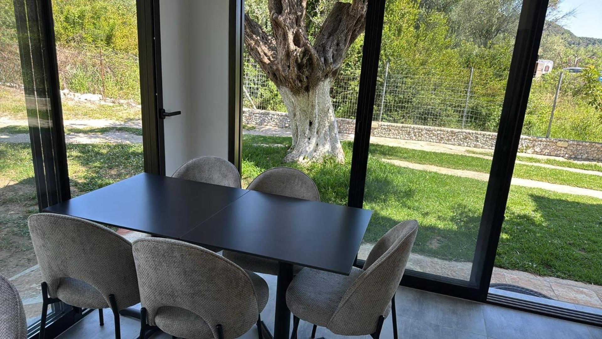 Melina Appart hôtel Himarë